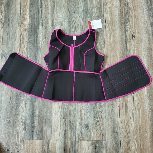 A Long Fit Waist Trainer Vest - Picture 7 of 16